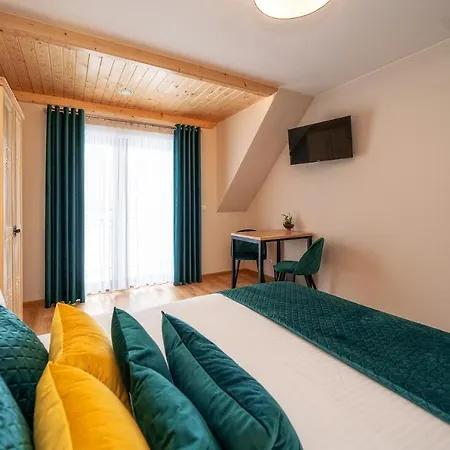 Na Brzegu 3* Шафлари
